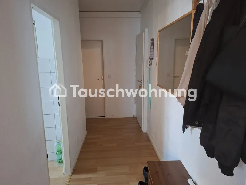 Tauschwohnung: Zentrale, helle 2-Zimmerwohnung mit Winterbalkon  Schöne, li — photo 1